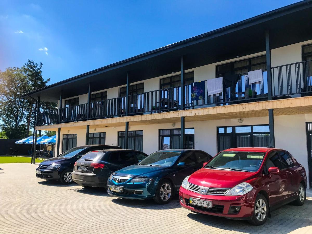 Sezon Hotel Svityaz' Exterior photo